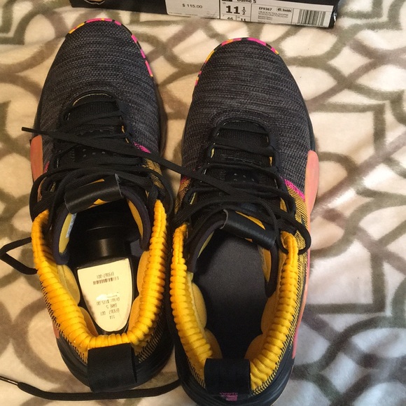 Dame 5 - Picture 5 of 6